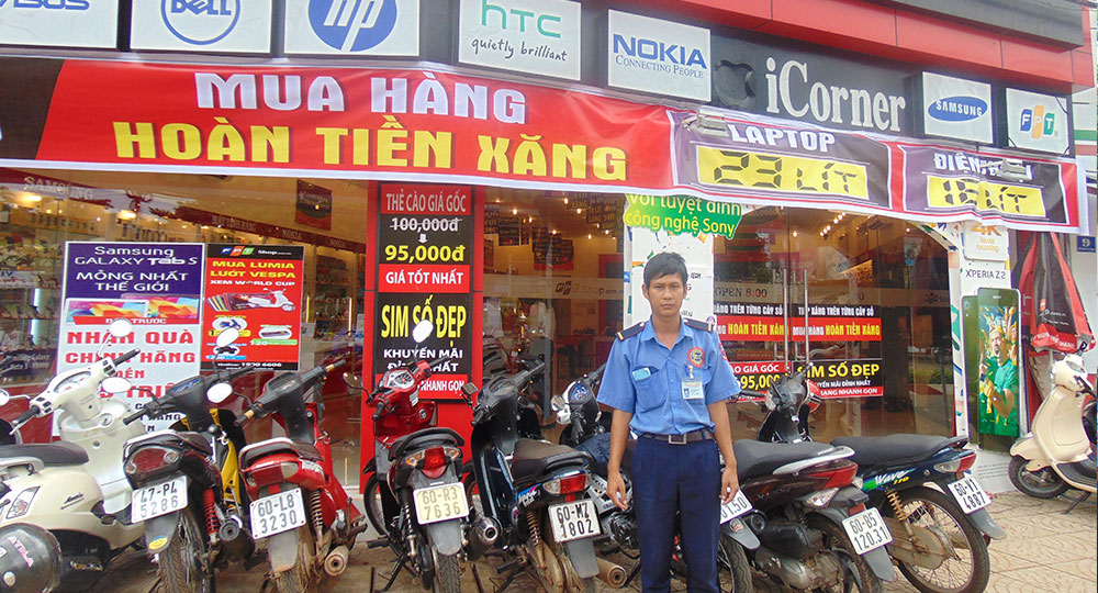 Bảo vệ Fpt Shop