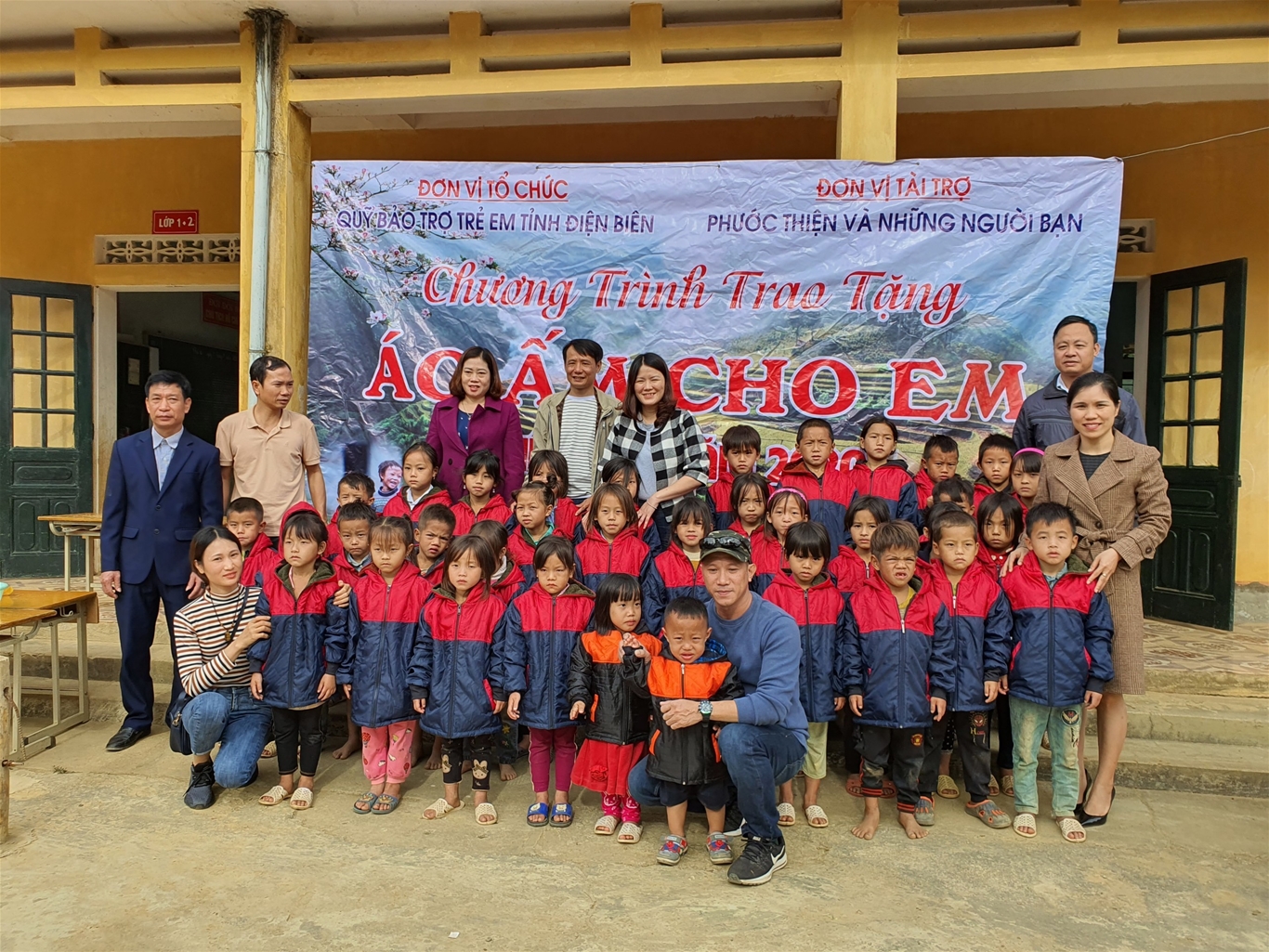 Du Lịch Thiện Nguyện ‘ Niềm Vui Những Chuyến Đi’